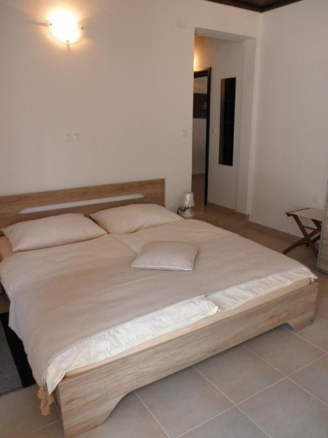 Apartment-Rooms Preka Palit Exterior photo